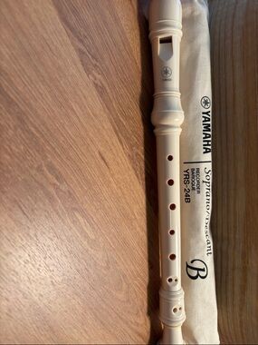 Yamaha Soprano Recorder in Ivory Cream